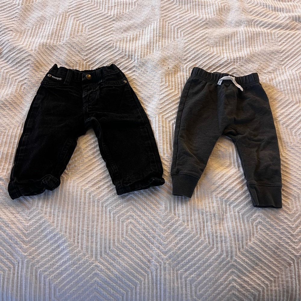 Stylish Black Kids Bottoms size 12‎ months, Wrangler and Cat & Jack brands